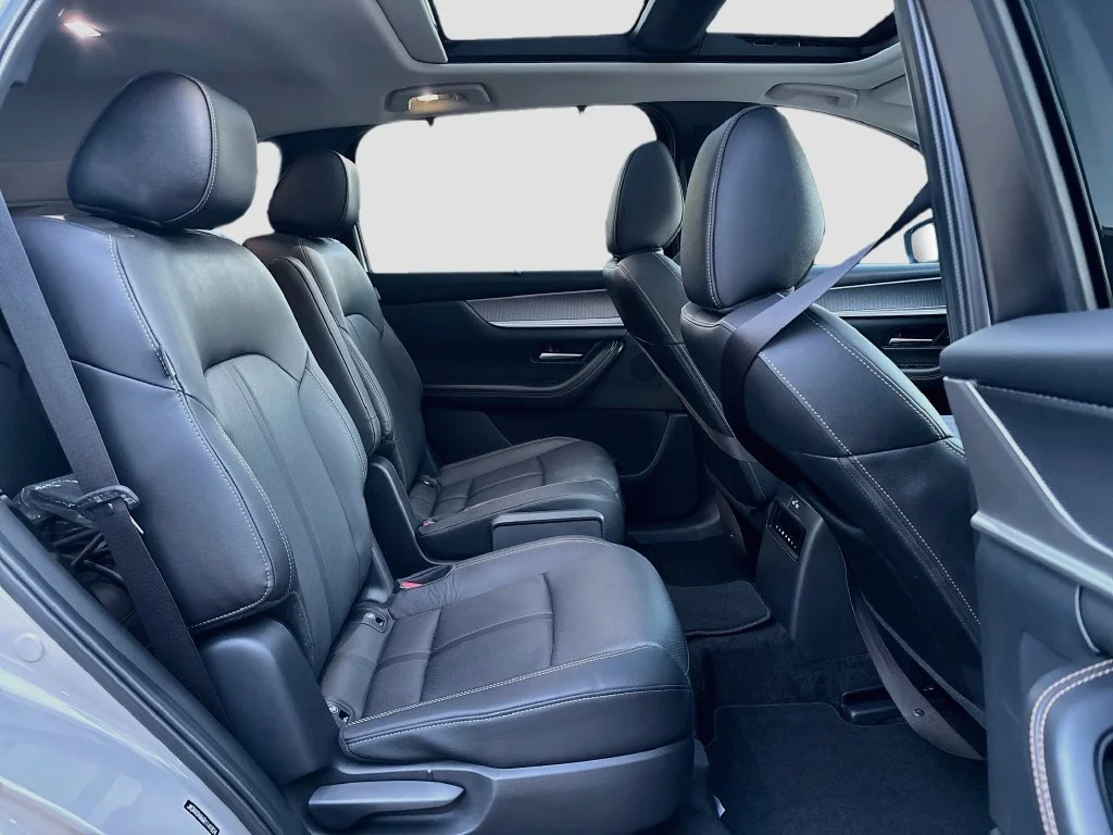 Certified Used 2024 Platinum Mazda Premium image 30