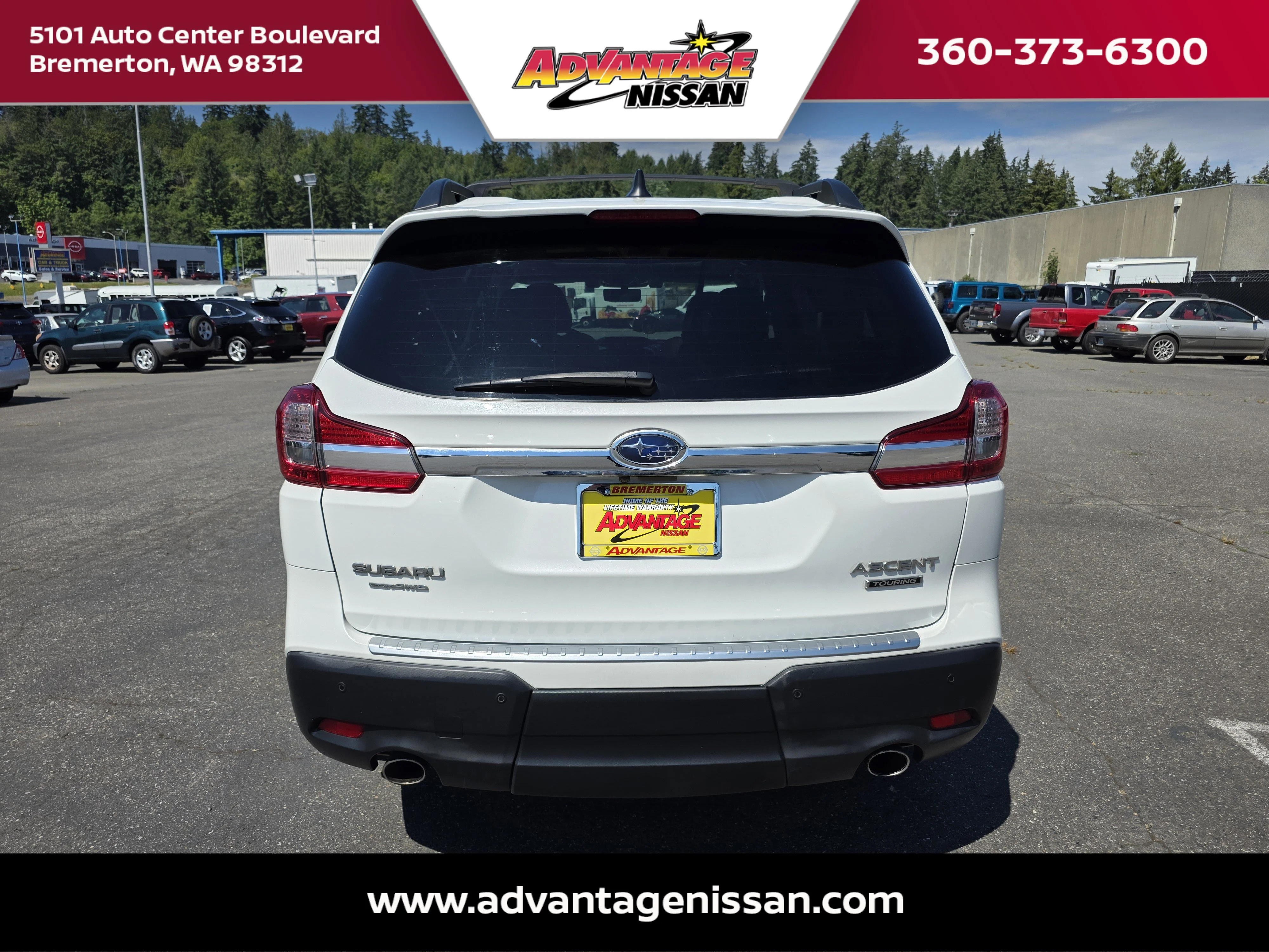 Used 2019 Crystal White Pearl Subaru Touring image 4
