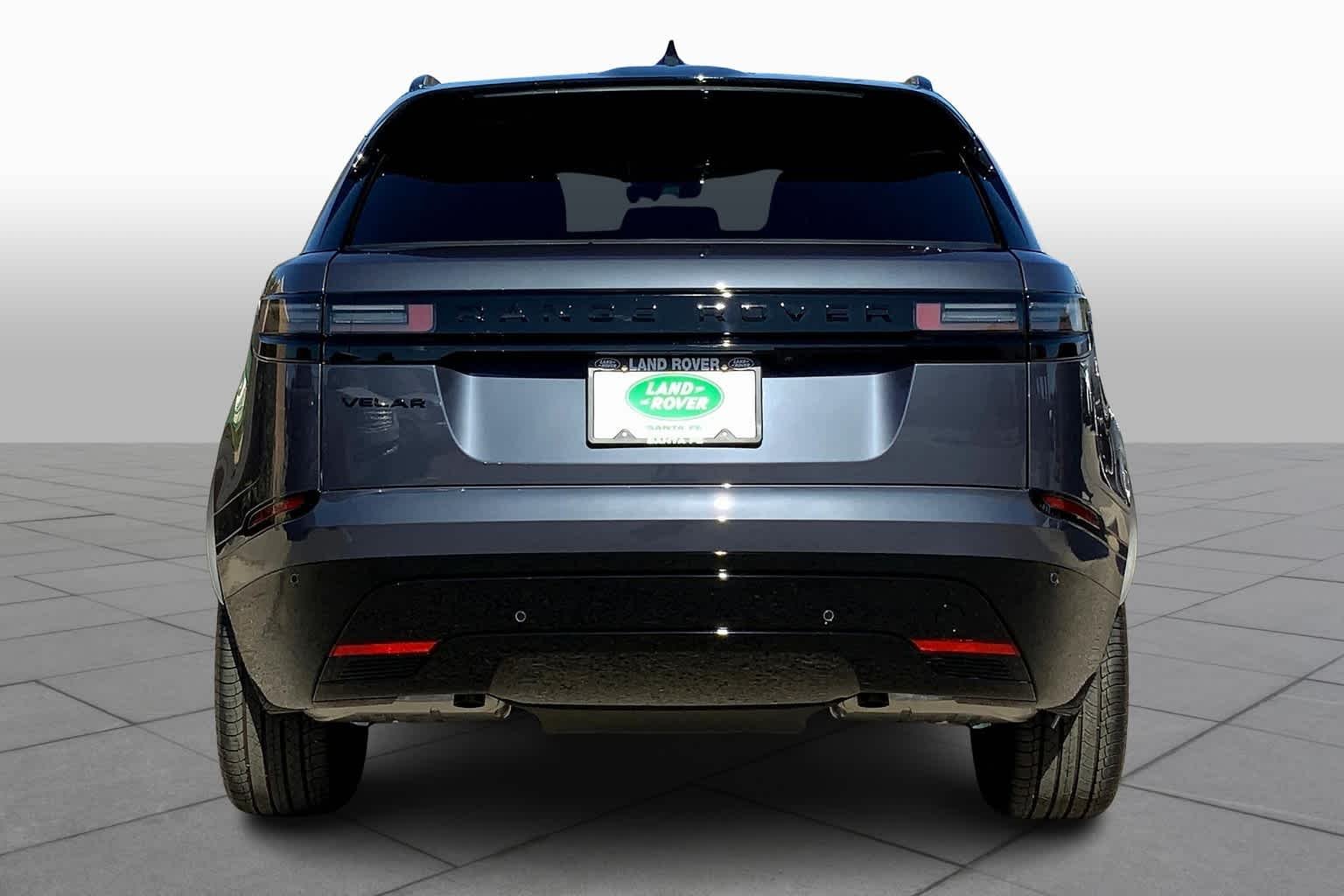 Used 2025 Varesine Blue Metallic Land Rover Dynamic SE image 4