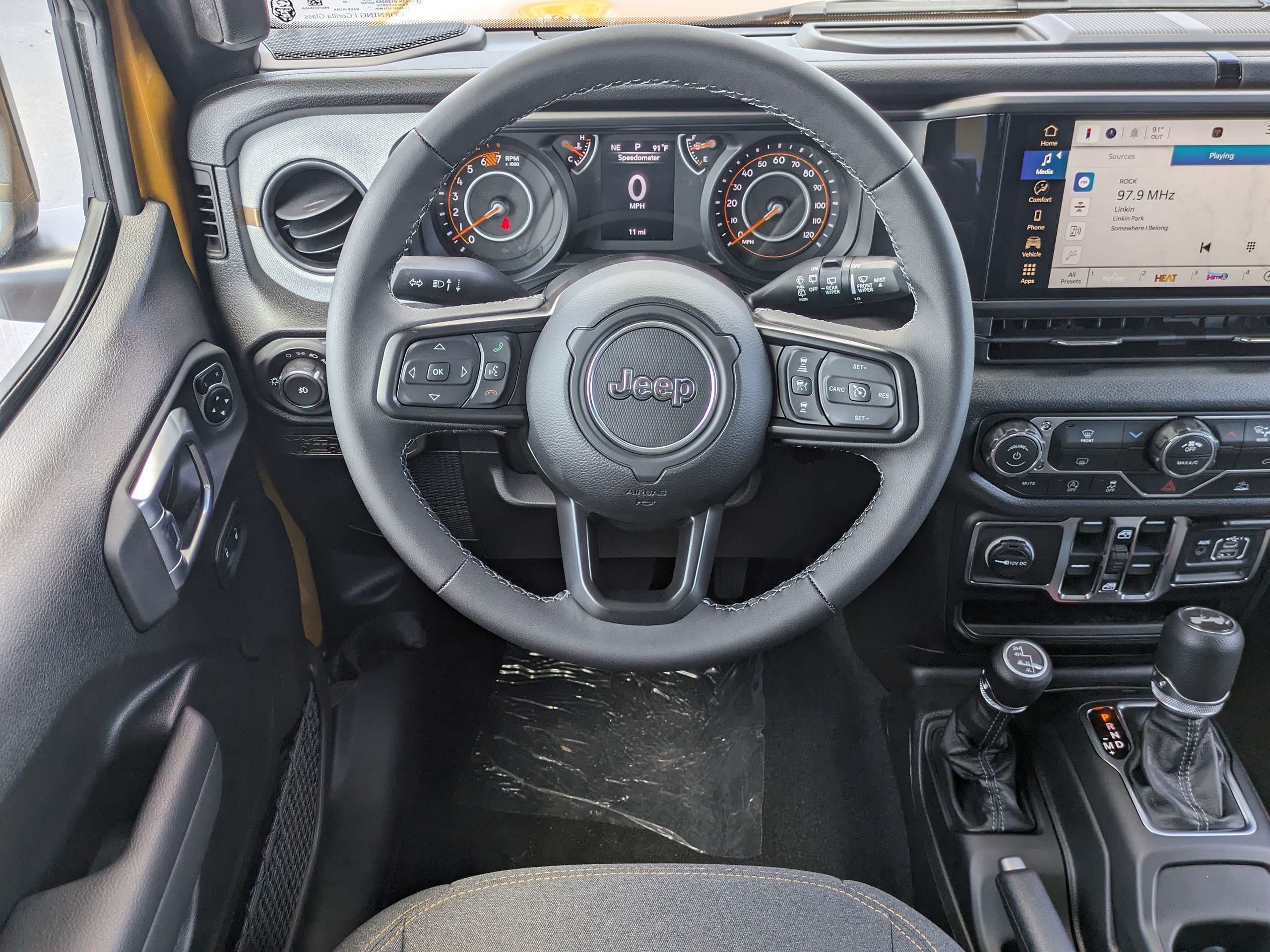 New 2026 Goldilocks Exterior Paint Jeep Sport S image 15