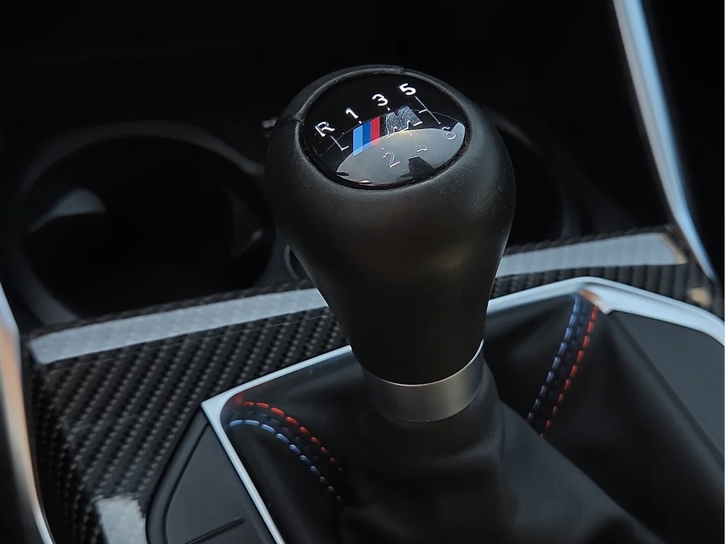 Used 2025  BMW NA image 20