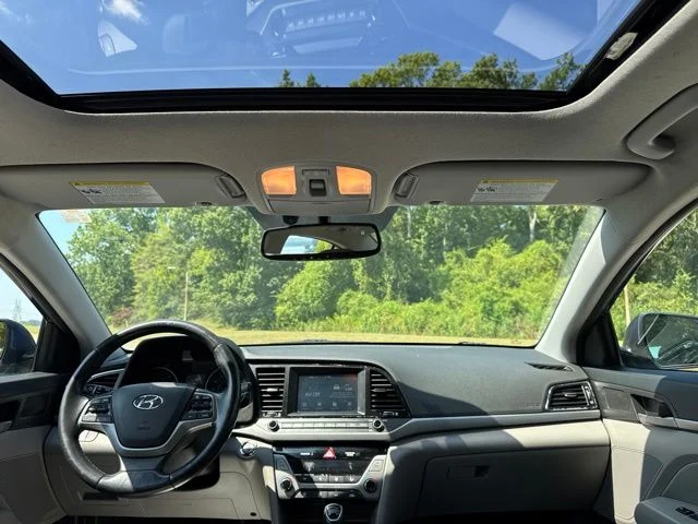 Used 2018 Blue Hyundai Value Edition image 13