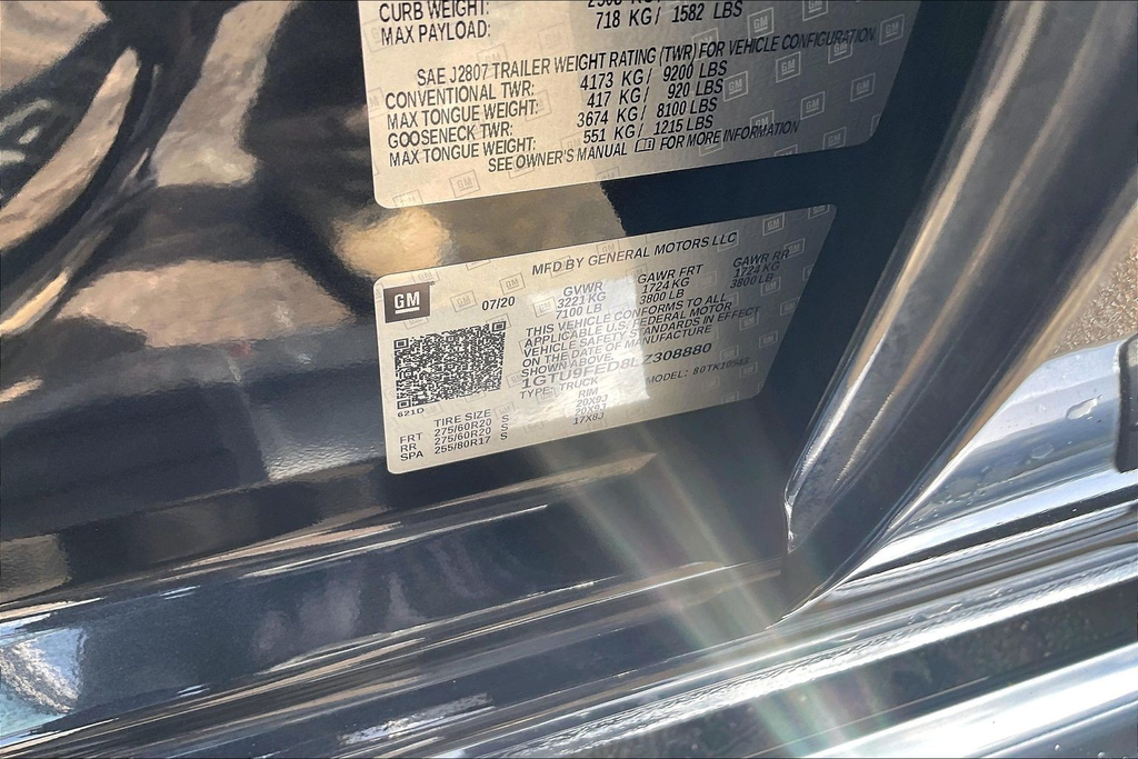 Used 2020 Black GMC Denali image 35