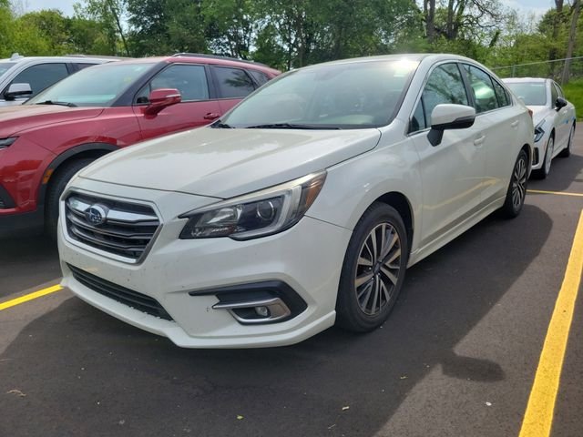 Used 2018 White Subaru 2.5i image 5