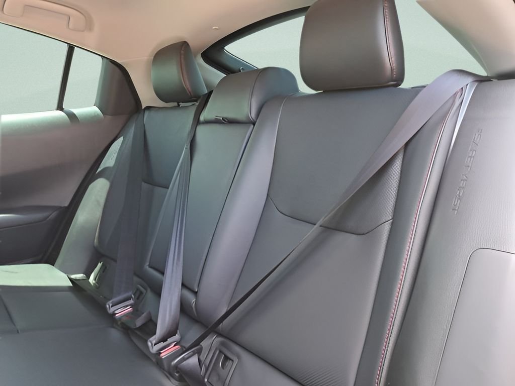 2025 Toyota Prius XSE - Photo 8