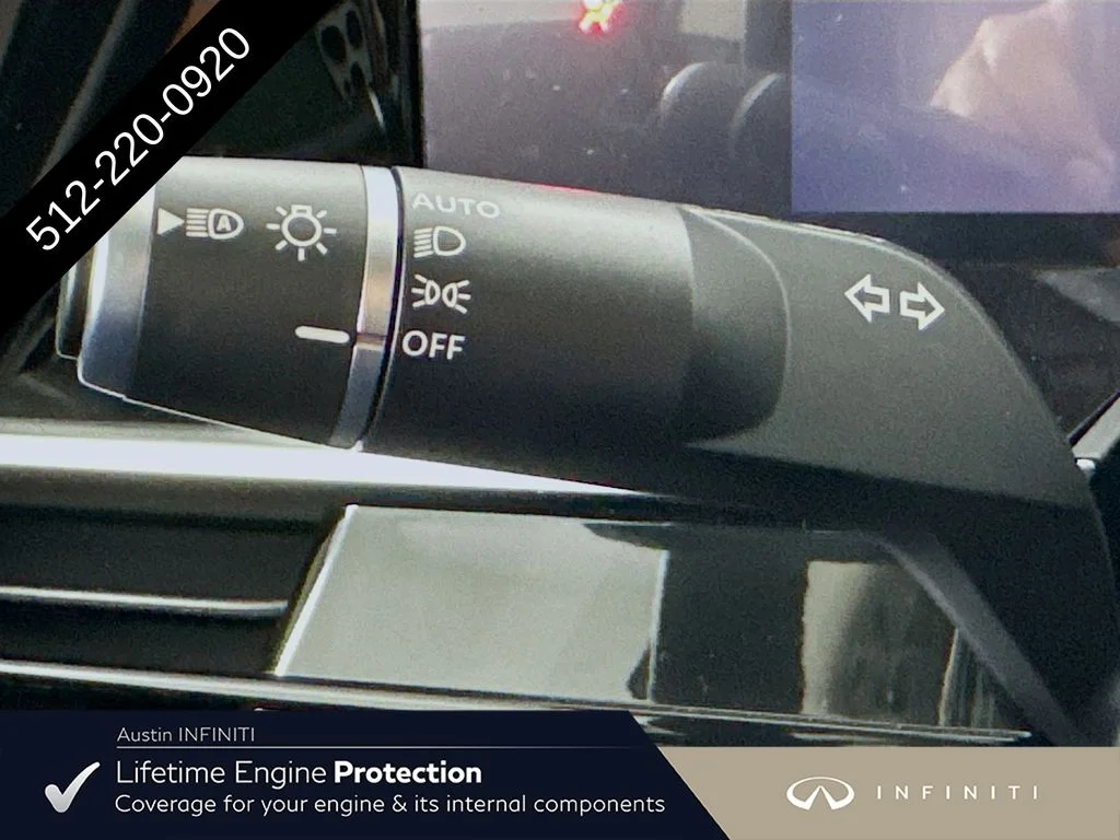 New 2027 White INFINITI LUXE image 14