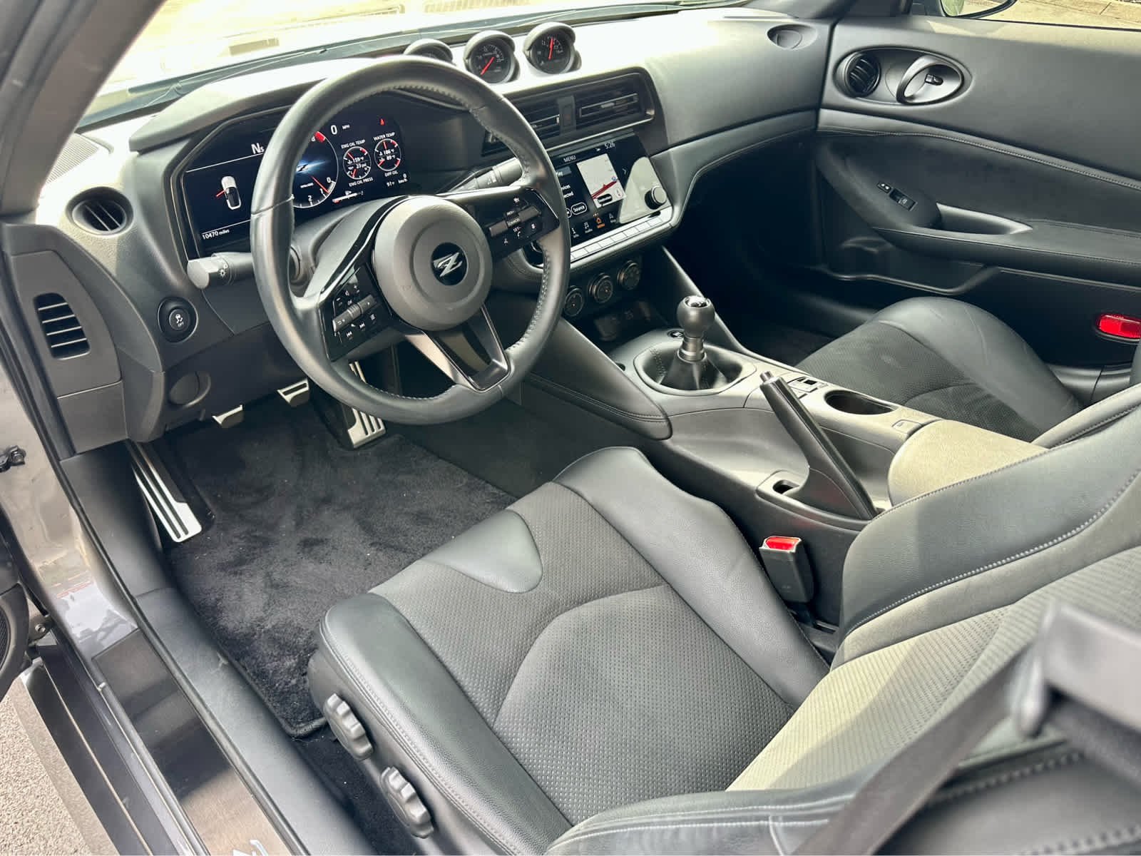 Used 2024 Gun Metallic Nissan Performance image 10