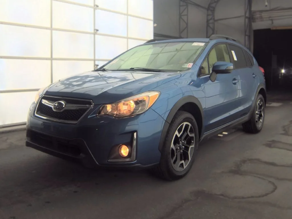 Used 2017 Blue Subaru 2.0i Limited image 13