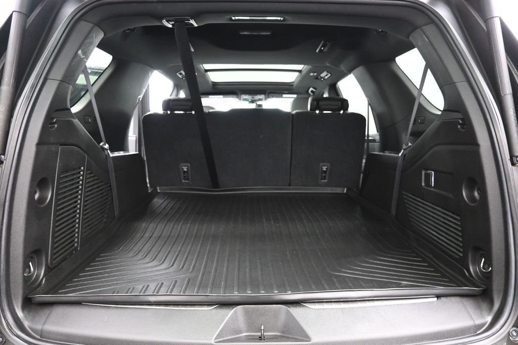 Used 2021 Gray Chevrolet RST image 29