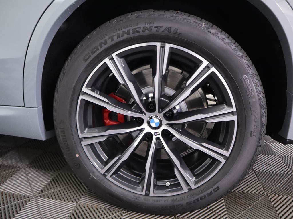 Used 2026 Gray Metallic BMW xDrive50e image 32