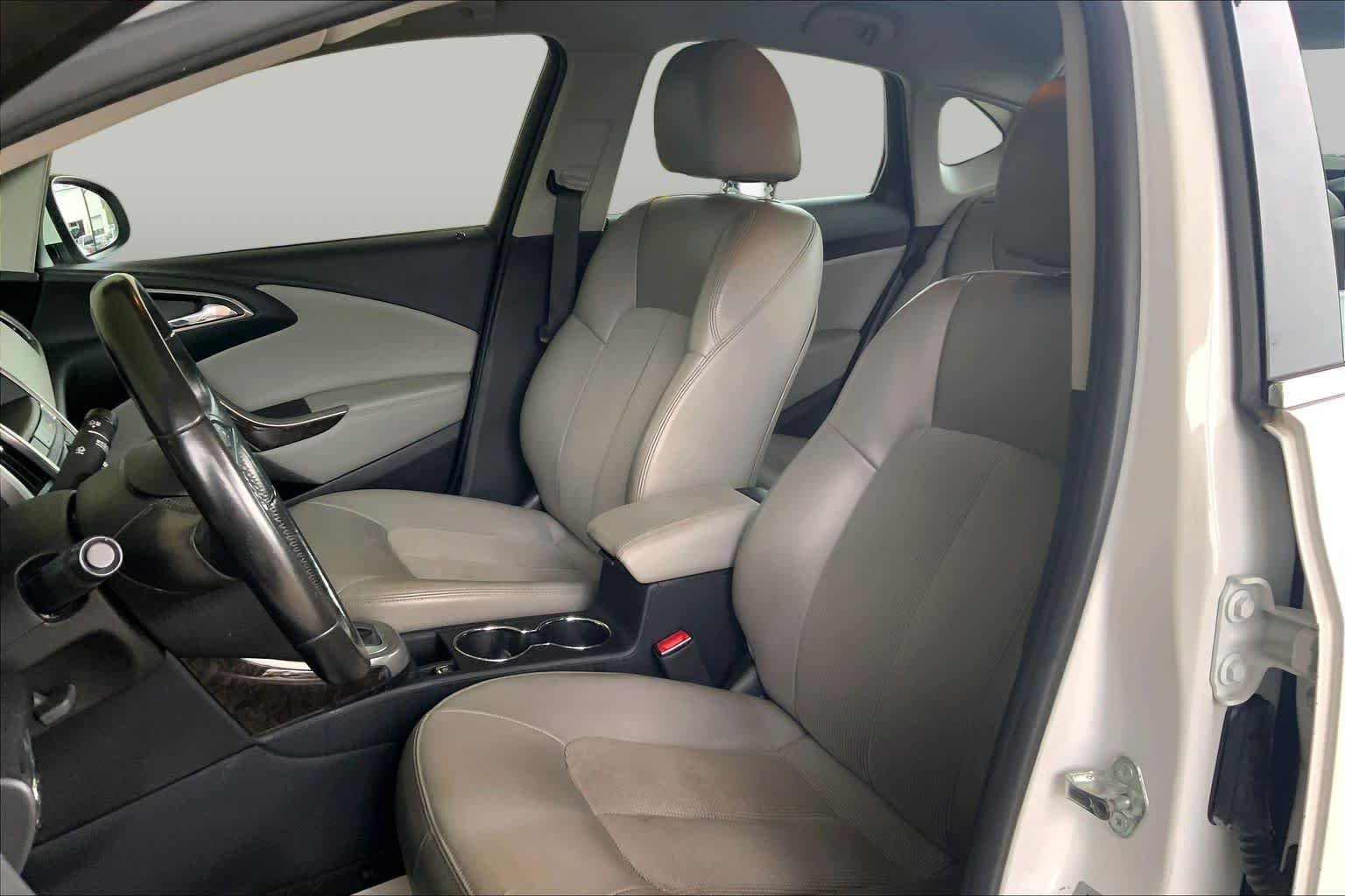 Used 2014 Summit White Buick Convenience Group image 7