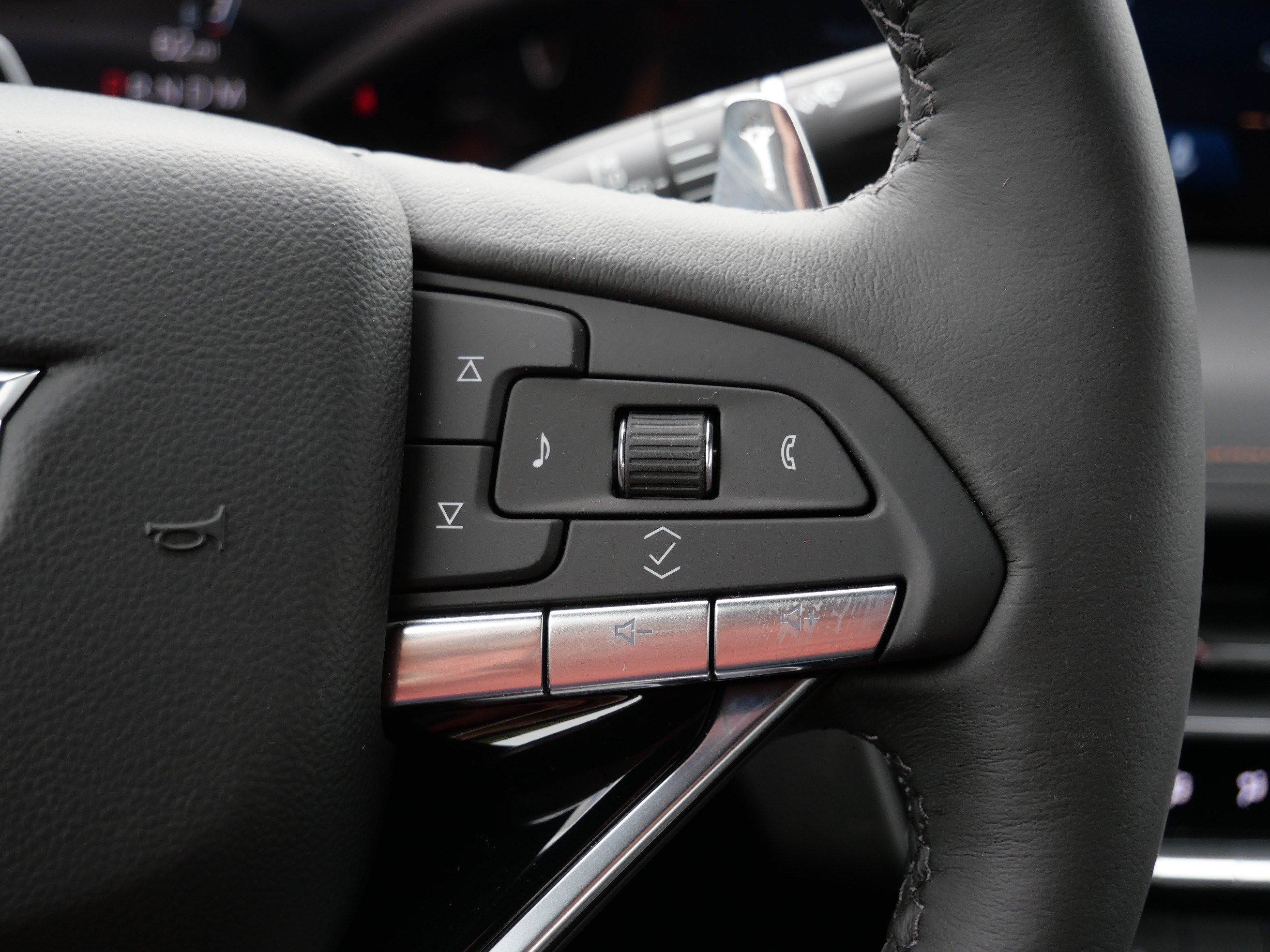 New 2026 Argent Silver Metallic Cadillac Sport image 18