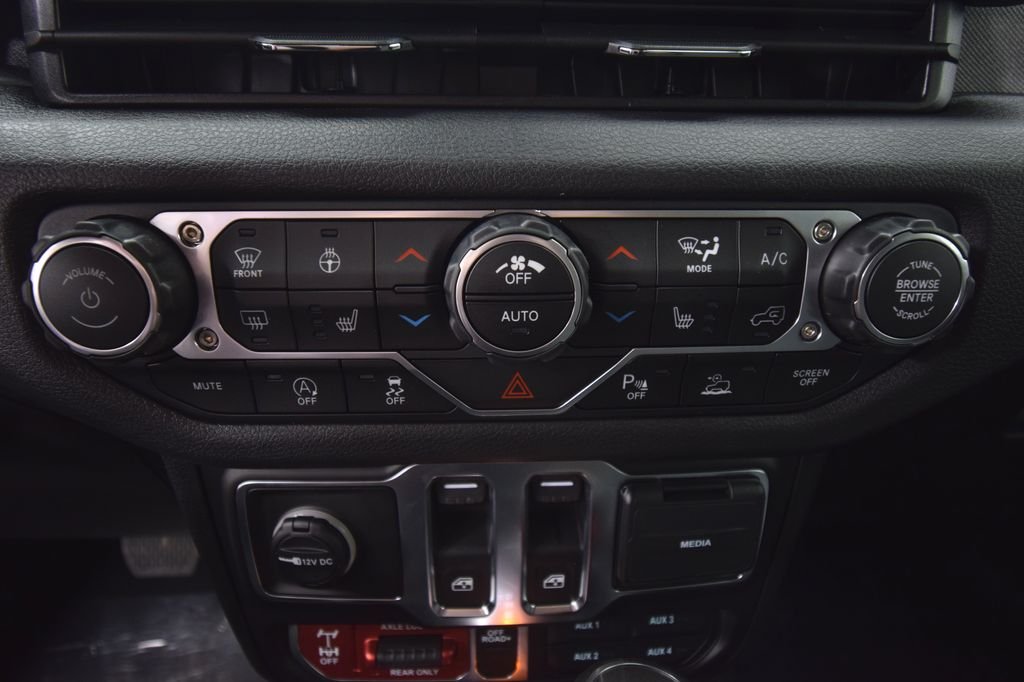 2026 Jeep Wrangler 2-Door Willys - Photo 29