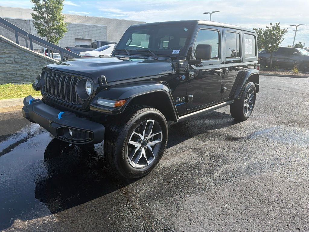 Used 2024 Black Jeep Sport S 4xe image 3