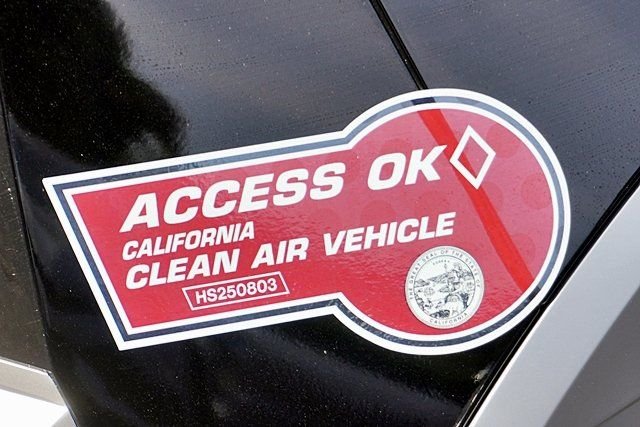 Used 2024 Black Hyundai Limited image 9