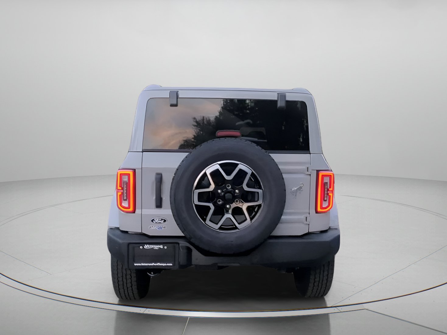 New 2026 Avalanche Gray Ford Outer Banks® image 21