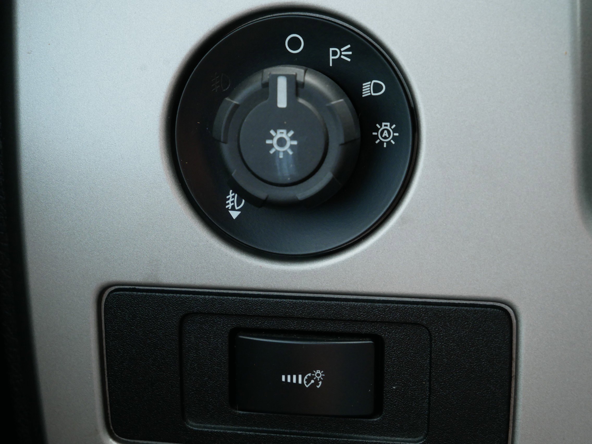 Used 2012 Red Ford FX4 image 19