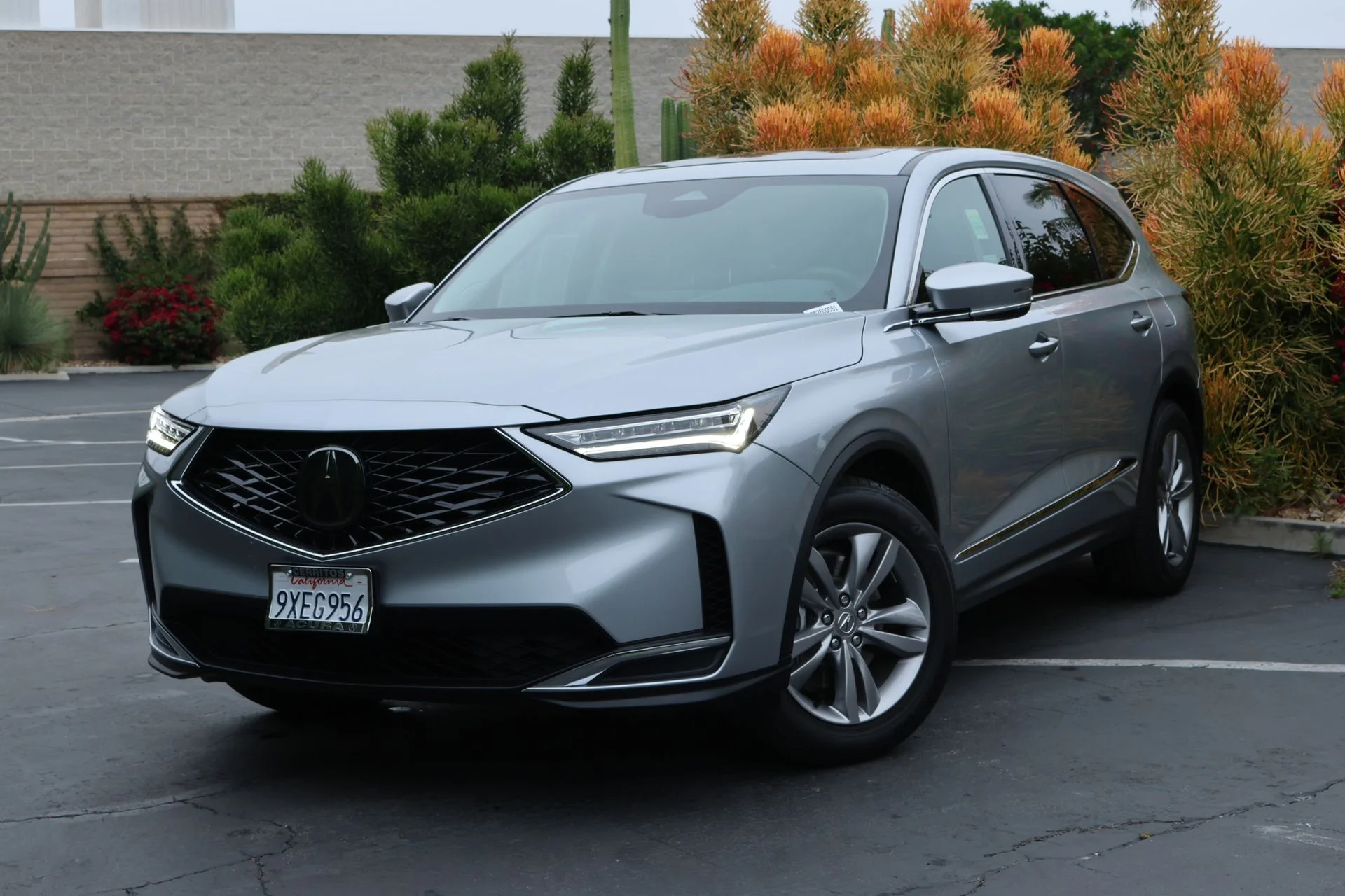 2026 Acura MDX SH-AWD's photo