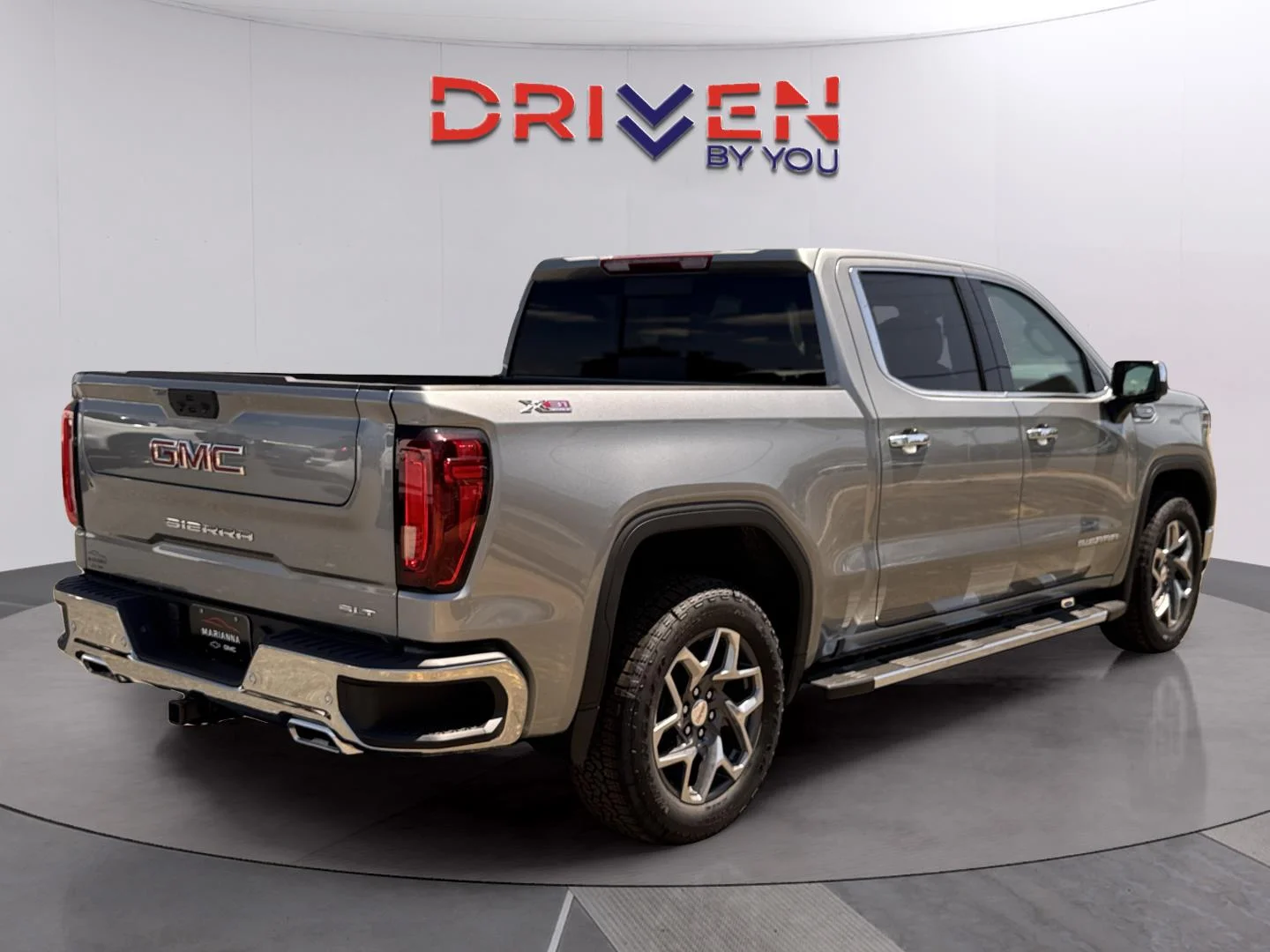 New 2026 Sterling Metallic GMC SLT image 5