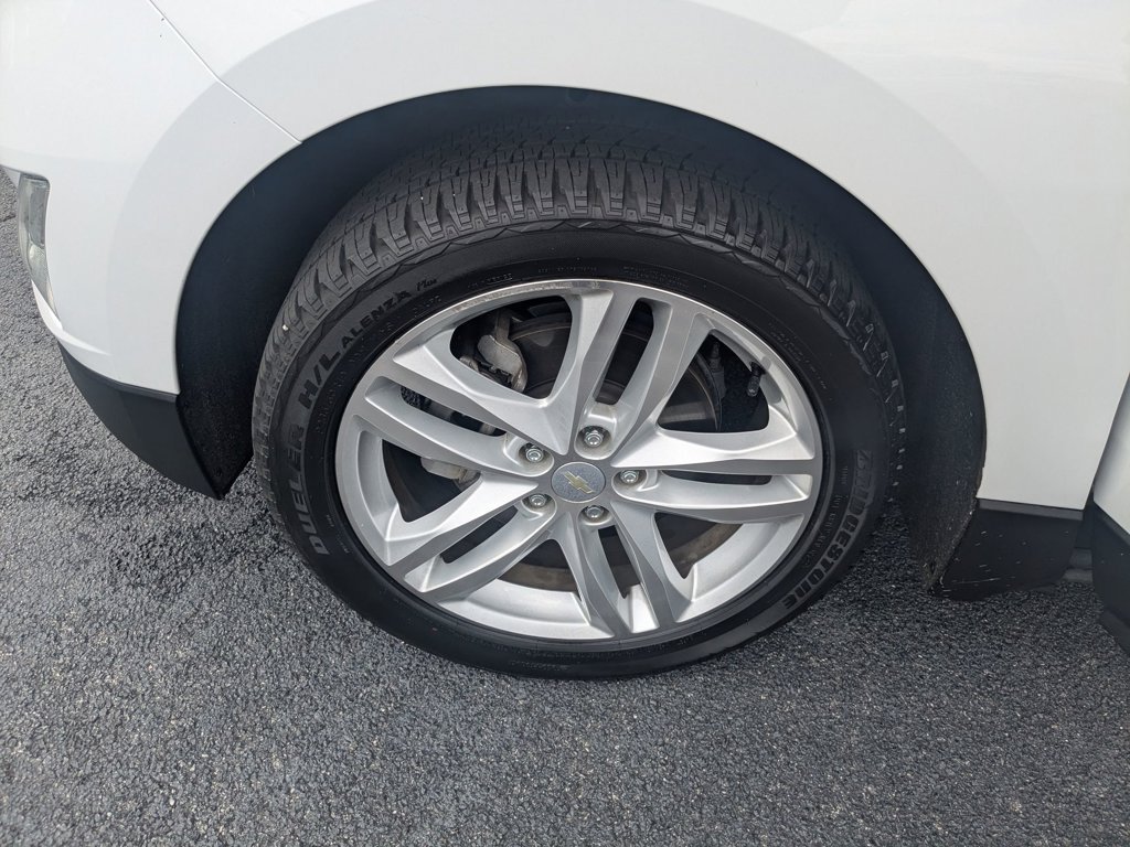 Used 2018 Summit White Chevrolet Premier image 10