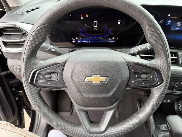 Used 2025 Black Chevrolet LS image 16