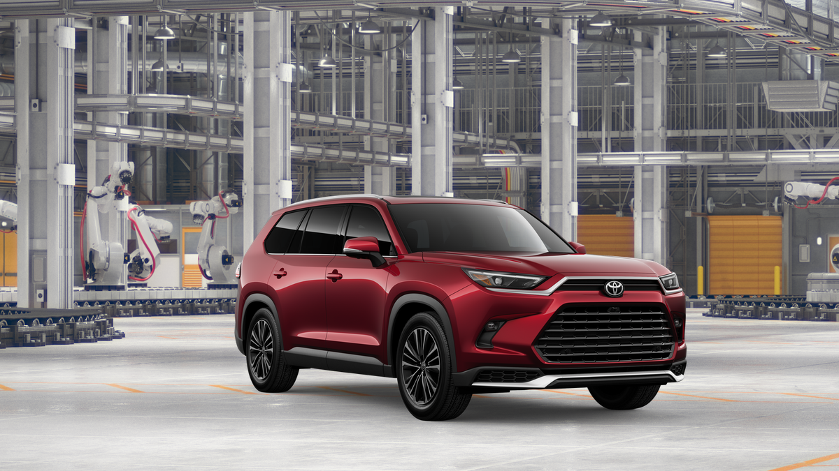 New 2026 Ruby Flare Pearl Toyota Hybrid MAX Platinum image 15