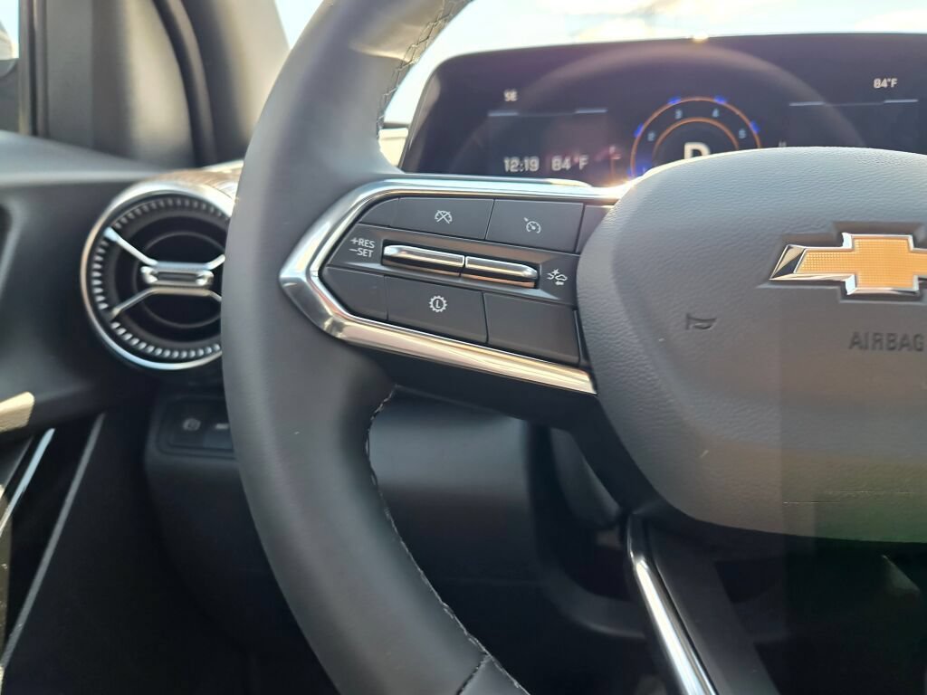 2027 Chevrolet Equinox LT - Photo 26