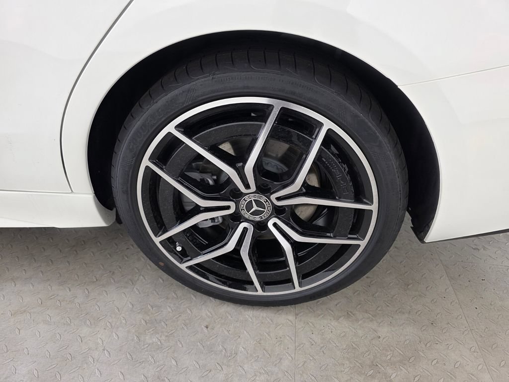 New 2026 Polar White Mercedes-Benz C 300 image 31