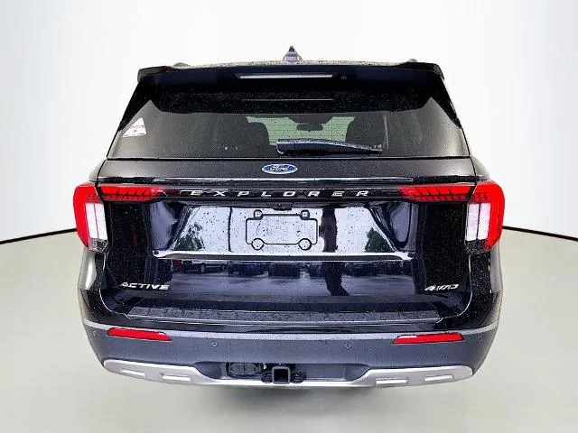 New 2026 Agate Black Metallic Ford Active image 40
