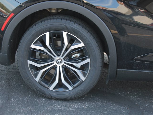 Used 2024 Black Toyota XLE image 8