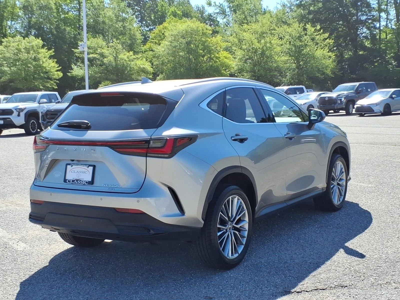 Used 2022 Atomic Silver Lexus NX 350h Premium image 8