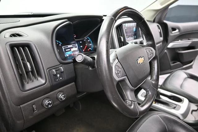 Used 2018 Black Chevrolet ZR2 image 18