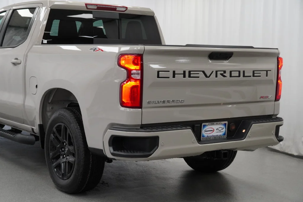 New 2026 White Sands Chevrolet RST image 37