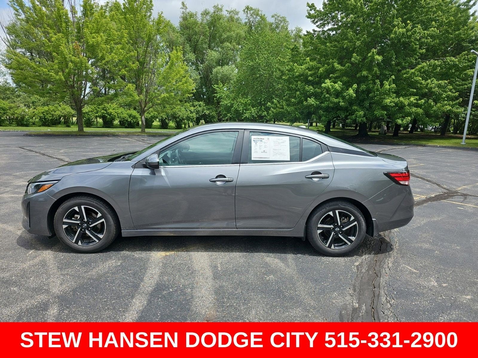 2024 Nissan Sentra's photo