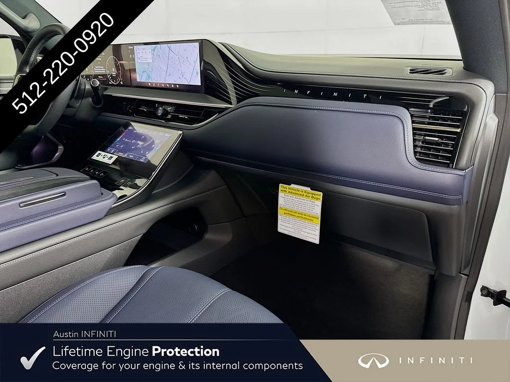 New 2027 2T RADIANT WHIT INFINITI SPORT image 39