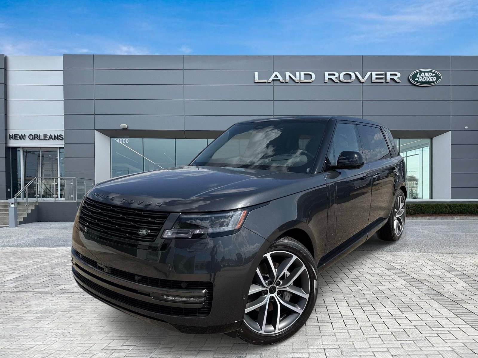 2026 Land Rover Range Rover SE
