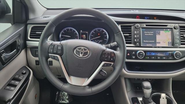Certified Used 2019 CELESTIAL SILVER METALLIC Toyota  image 12