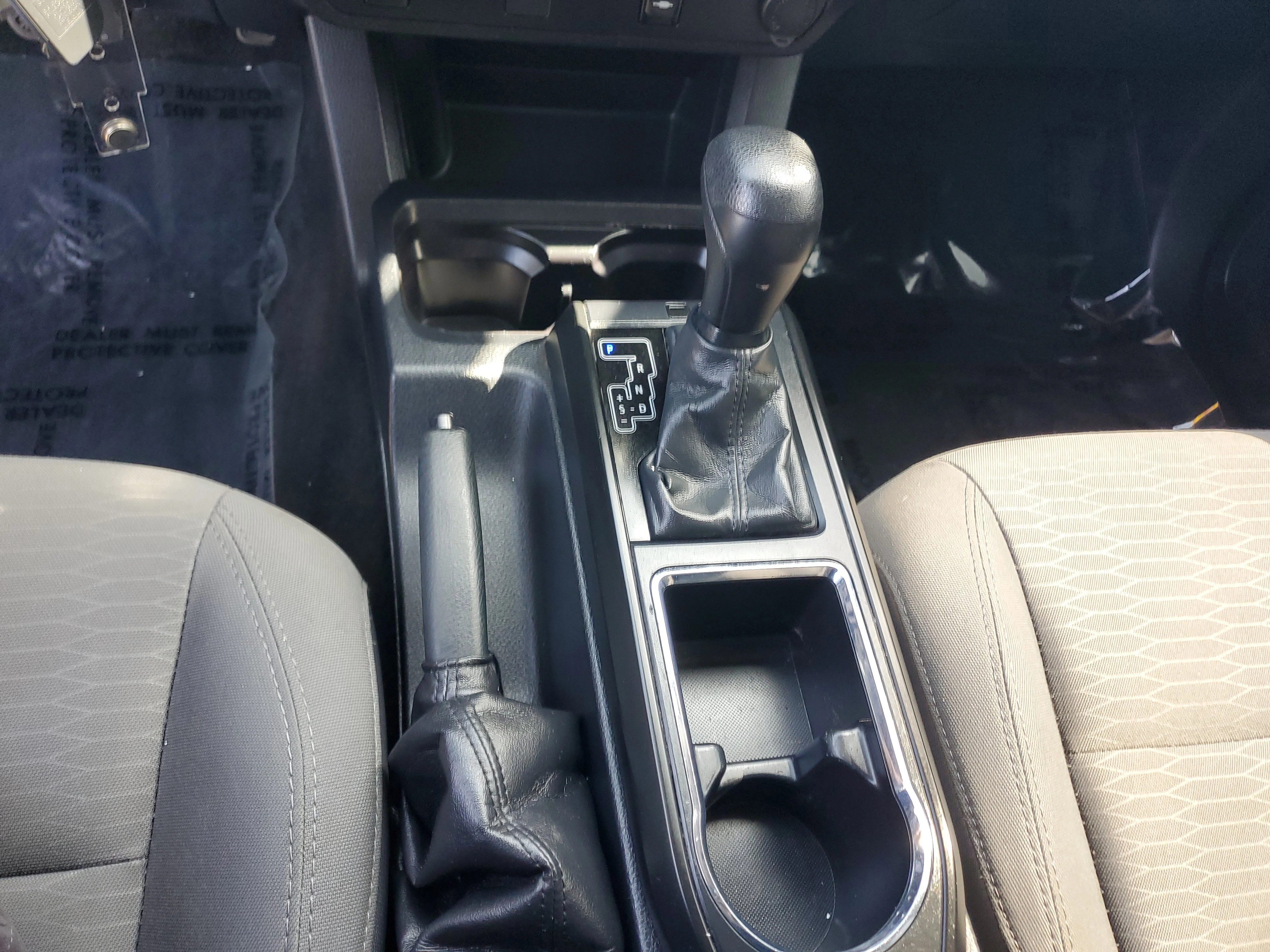 Certified Used 2019 White Toyota SR image 21