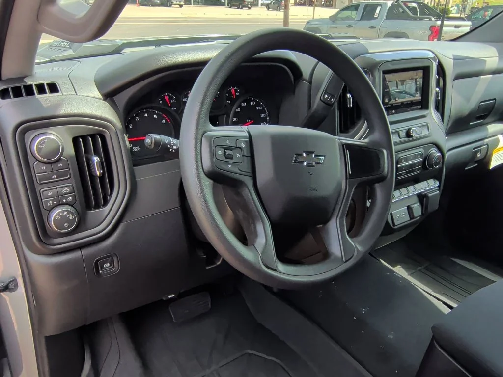 2026 Chevrolet Silverado 2500 HD Custom - Photo 14
