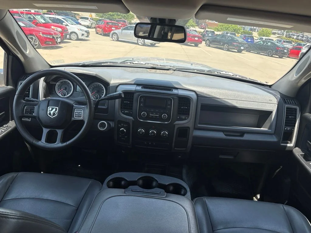 Used 2018 Silver Ram Tradesman image 28