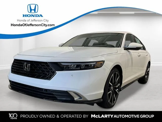 2026 Honda Accord Hybrid Touring's photo
