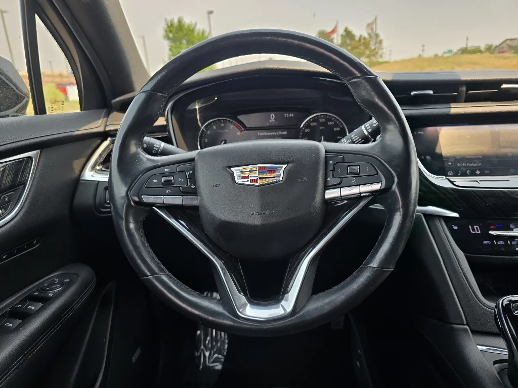 Used 2020 Stellar Black Metallic Cadillac AWD Premium Luxury image 30