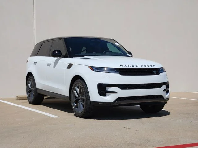 New 2026 Fuji White Land Rover SE image 2