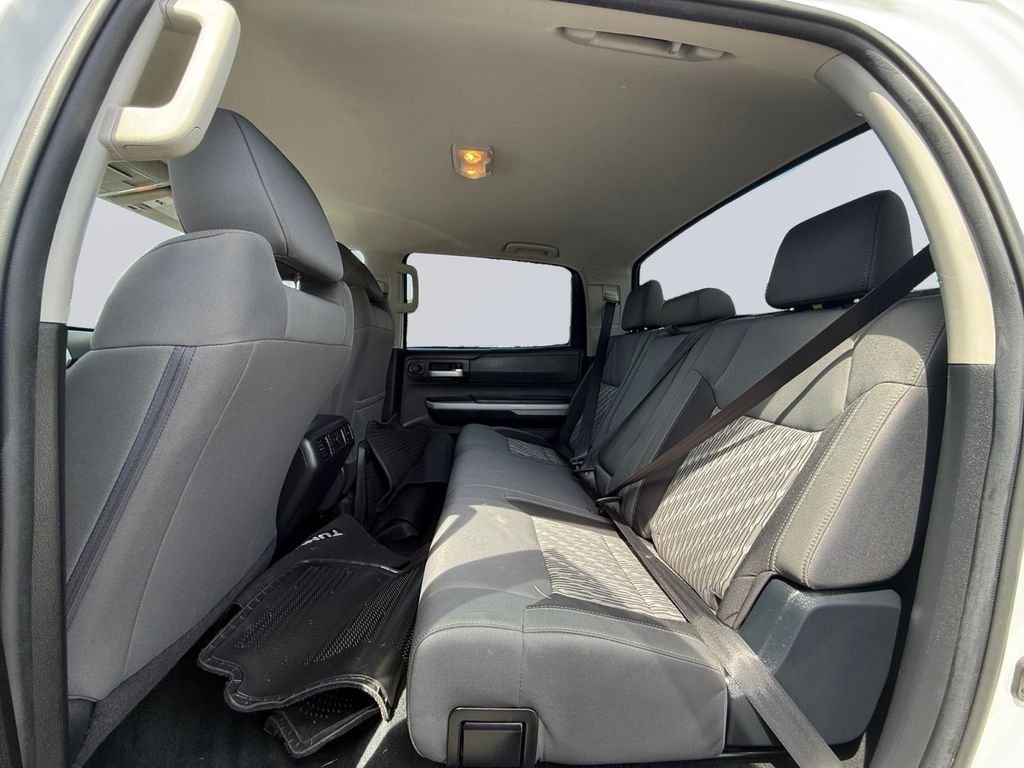 Used 2021 White Toyota SR5 image 17