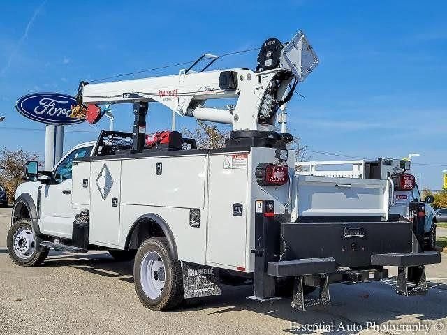 New 2023 White Ford XLT image 35