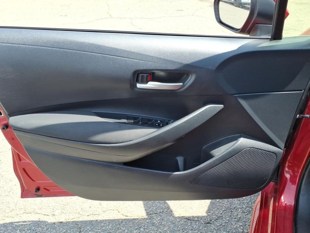 Used 2020 Barcelona Red Metallic Toyota LE image 6
