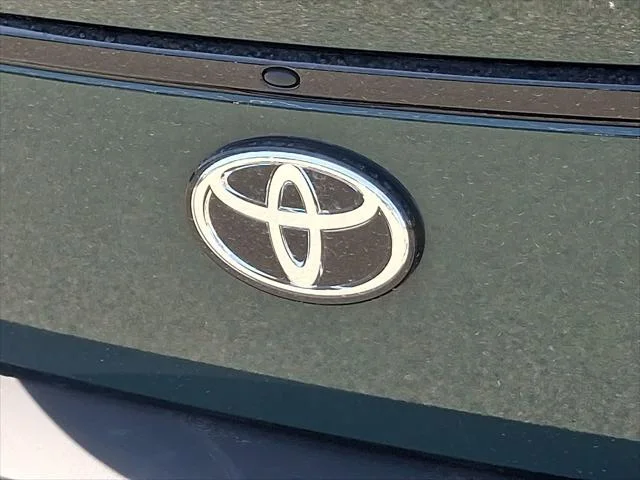 Certified Used 2025 RIDGE GREEN Toyota  image 31