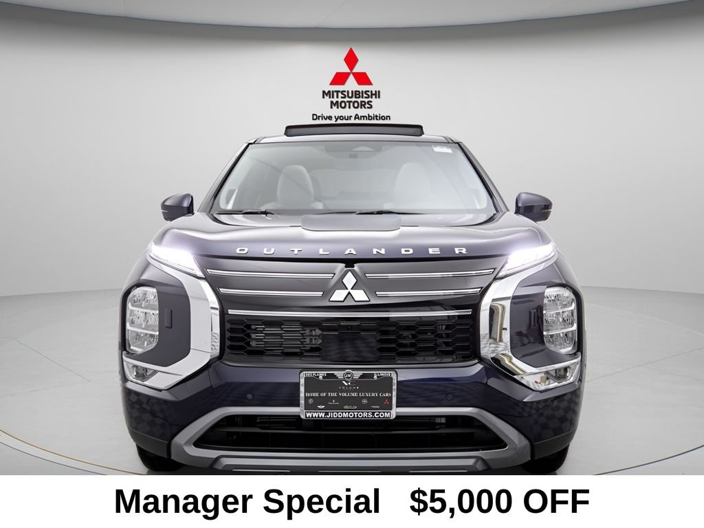 New 2026 Cosmic Blue Metallic Mitsubishi SE image 2