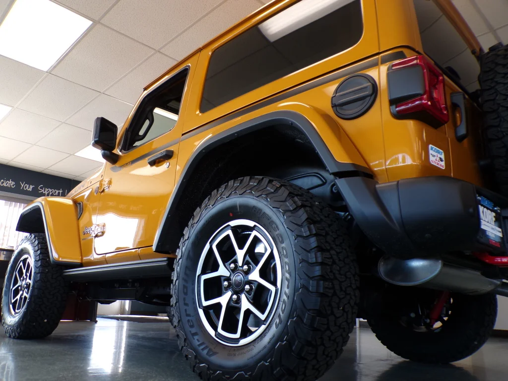 New 2026 Goldilocks Exterior Paint Jeep Rubicon X image 27