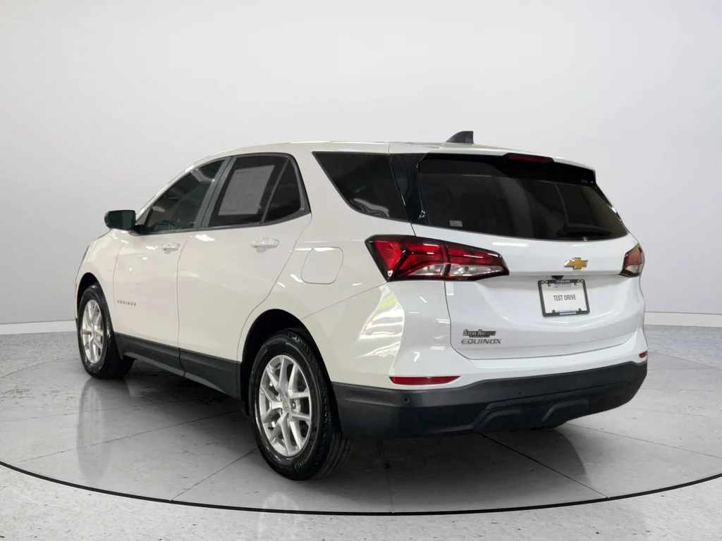 Used 2024 White Chevrolet LS image 9